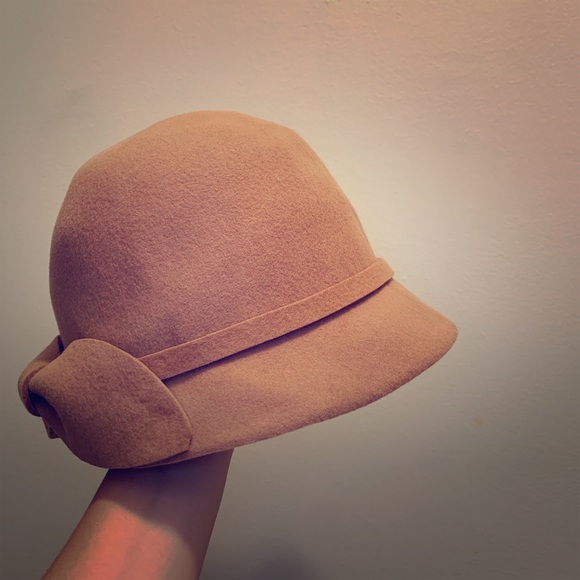 Vintage Hat - Picture 1 of 8